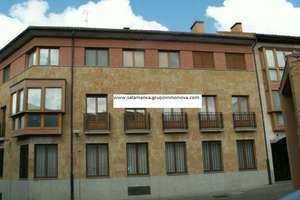 Duplex v Universidad, Salamanca. 